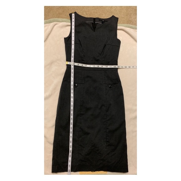 H&M Women’s Dress - Picture 4 of 7